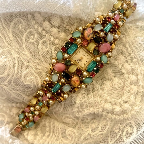 ESTATE 17 Jewels, Pedre Watch - Picture 1 of 15